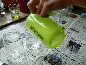 250 ml kaltes Wasser je Glas